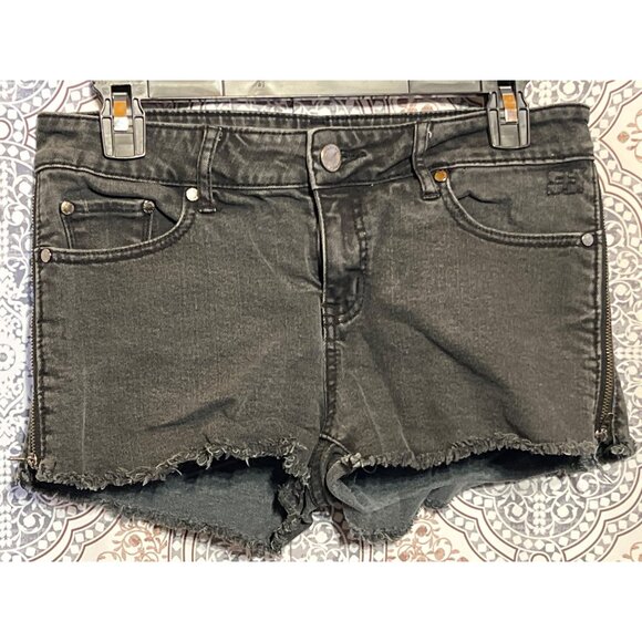 Silence + Noise Womens Black Denim Cut-Off Shorts Size 4 - Picture 2 of 11